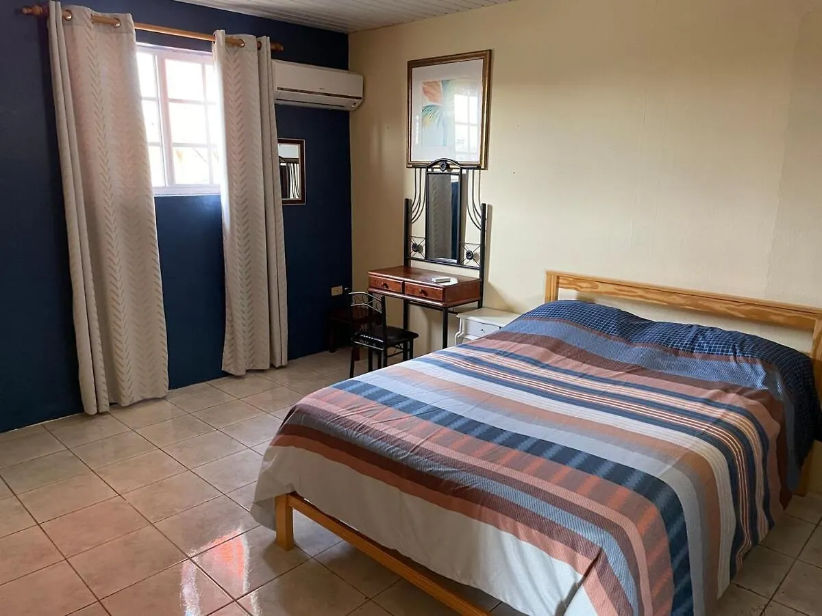 Paradise Apartment Palm Beach
