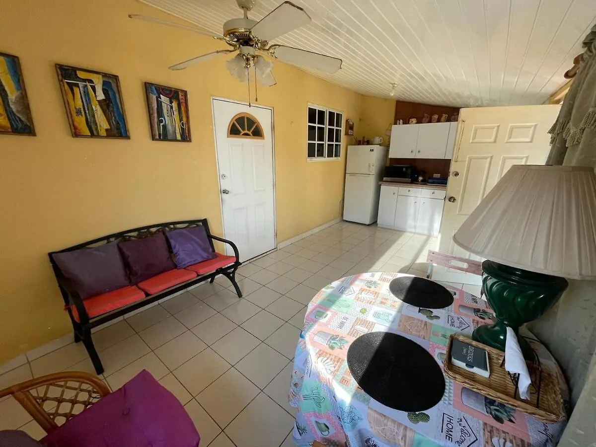 Paradise Apartment Palm Beach